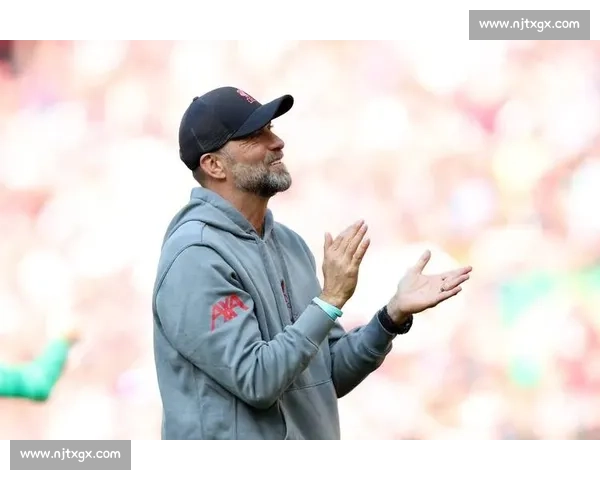 双料队长亨德森 35 岁生日快乐！利物浦与英格兰官方致敬传奇